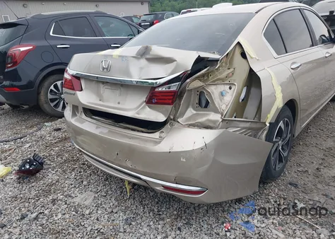 2017 Honda Accord Lx из США, поврежденный, VIN 1HGCR2F38HA087279